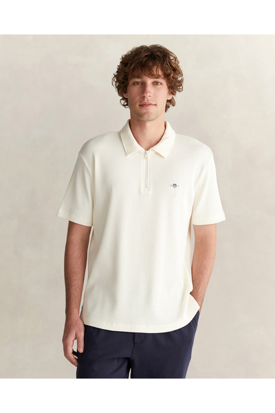 Gant Erkek Krem Relaxed Fit Yarım Fermuarlı Logolu Polo Yaka T-Shirt