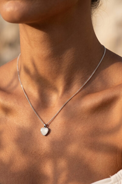 Elika Silver Women's White Stone Heart Necklace