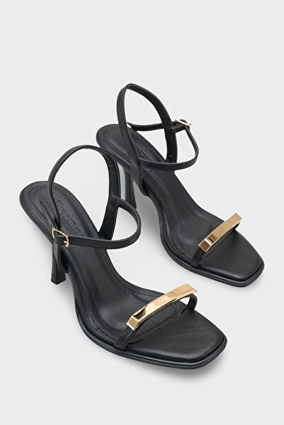 Capone Outfitters Reggi Buckled Metal Single-Strap Mid-Heel Women’s Ankle-Str...