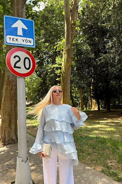 Genel Markalar KATLI VE VOLAN DETAYLI BLUZ