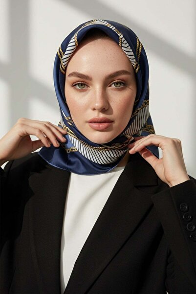 Vissona %100 Twill İpek Zincir Detaylı Geometrik Desenli Lacivert - İndigo Re...