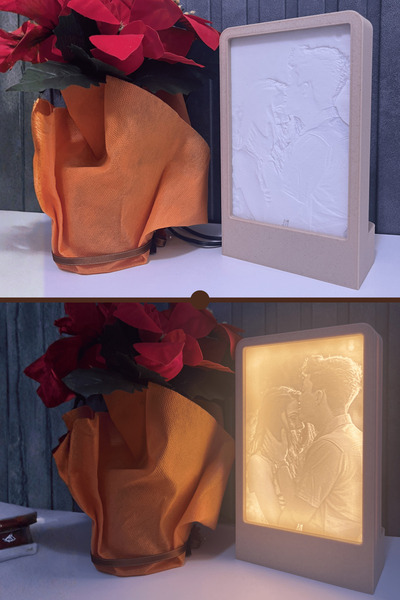 Lumiya Vertica – Kişiye Özel Dikey Lithophane Gece Lambası