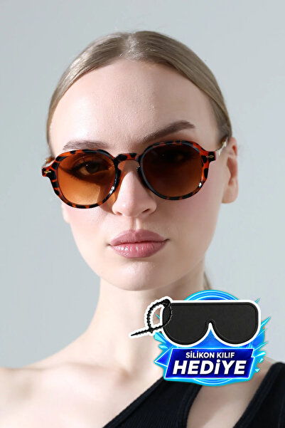 MİLANO KORS Women's Leopard Frame Gold Handle Brown Glass Sunglasses