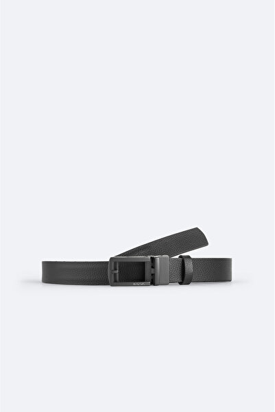 Avva Men's Black 100% Leather Rectangular Buckle Belt B009301
