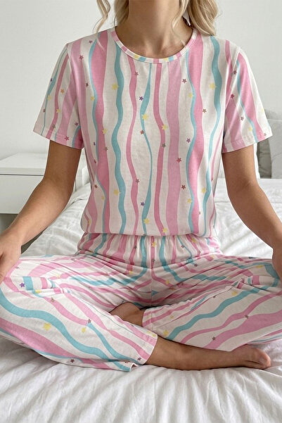 FİT WOMEN Yıldız Ve Kalp Desenli Çizgili kısa Kollu Pijama Takımı 4593