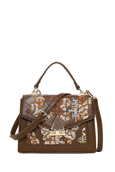 Derimod Γυναικεία τσάντα ώμου με μακρύ λουράκι σε καφέ χρώμα 26PBD263826