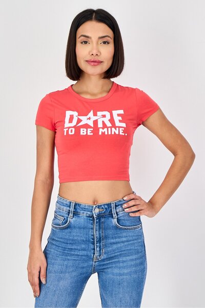 Don't Call Me Jennyfer Women Crew Neck Short Sleeve Graphic Print Crop Top, Red