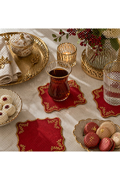 Nakışlı Bardak Altı 6'lı Set – Kırmızı Renk, Gold Nakış, Elegant, Leke Tutmaz & Su Geçirmez