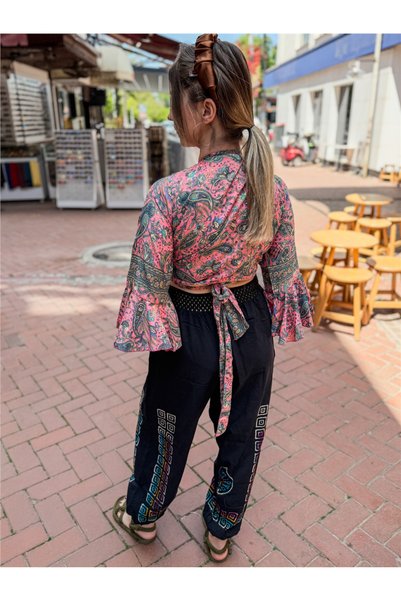 Miss Boheme Black Color Hand-Printed Leaf Patterned Bohemian Trousers with Elastic Cuffs