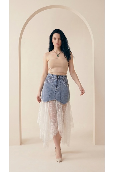Orvelia İnci İşlemeli Denim ve Asimetrik Dantel Katmanlı Maksi Etek Celessa