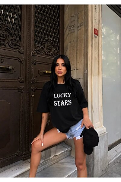 Cool & Sexy تي شيرت نسائي أسود كبير الحجم مطبوع عليه Lucky Stars