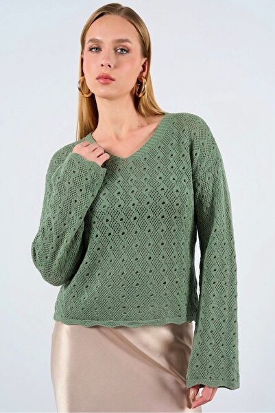 NEWC V-Neck Stylish Comfortable Openwork Blouse