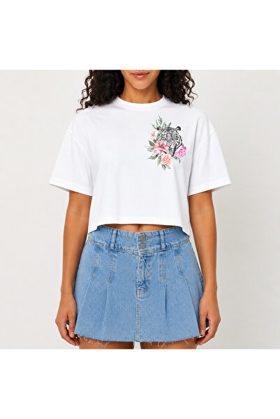 URBANTRENDSTORE Crop T-shirt με λευκό σχέδιο, άνετη εφαρμογή, ακατέργαστη κοπ...