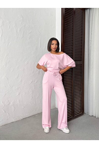 TrendButikBurada طقم نسائي مريح مكون من قطعتين - بلوزة بأكمام قصيرة وبنطلون و...