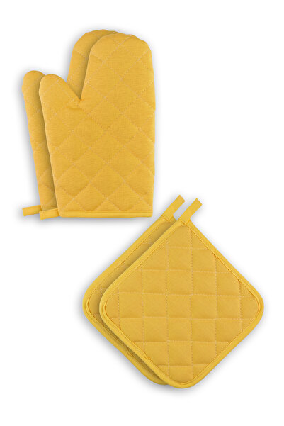 Casasro Waterproof Checkerboard Set - Pack of 4 (Apron + Gloves + Holders)
