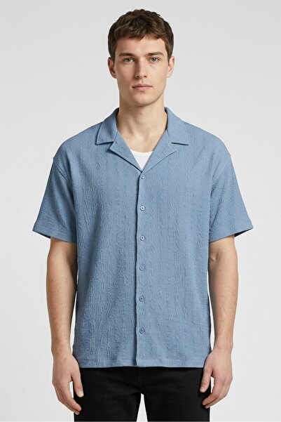 Brave Soul Men Regular Fit Textured Short Sleeve Casual Shirt, Light Blue