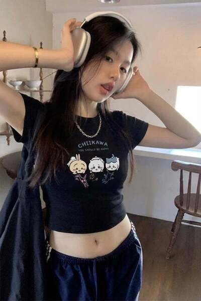 Köstebek Black Chiikawa "You Should Be Happy" Y2K Short Sleeve Crop