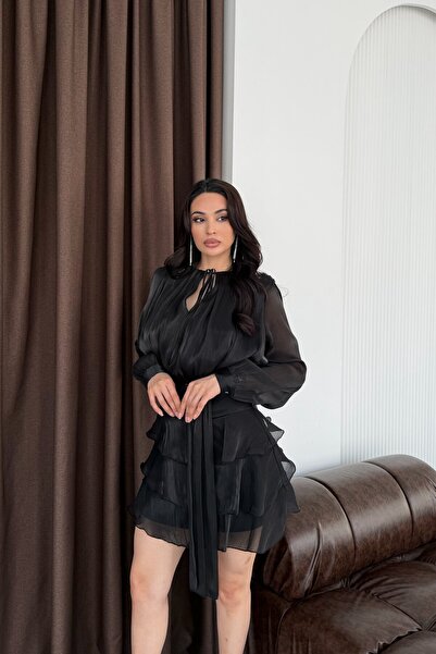 Serica Moda Black Tie-Back Blouse and Ruffled Skirt Set