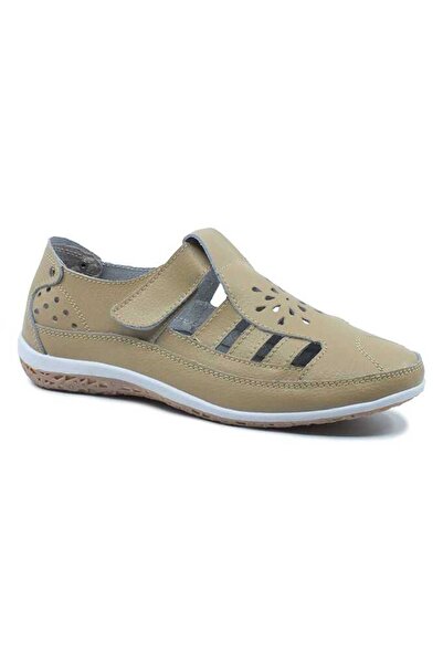 Maria Conti Summer shoes, Maria Conti, made of leather, the width of shoe can...