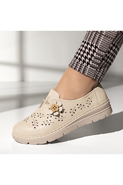 Modlet.ro Pantofi casual de damă bej perforați MOD14329