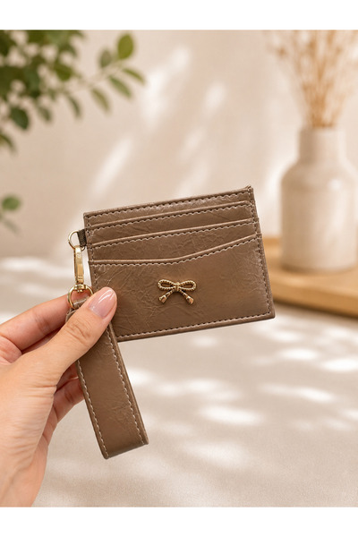 Sellini Women's Card Holder with Keychain and Bow Detail, Mink