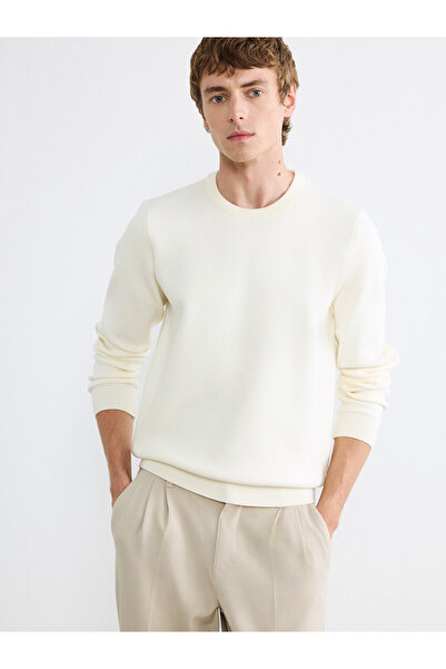LC Waikiki Nevavm Oval Collar Men's Knitwear Sweater with a Difference