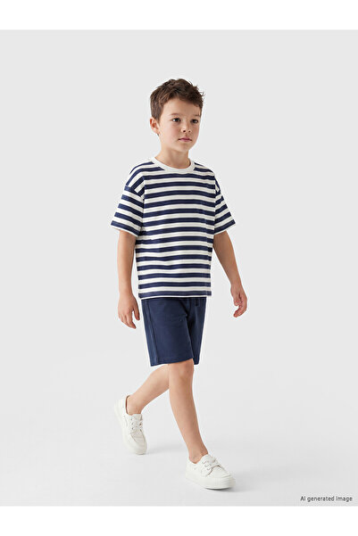 LC Waikiki Vizyon New Season Striped Boys' Shorts Set