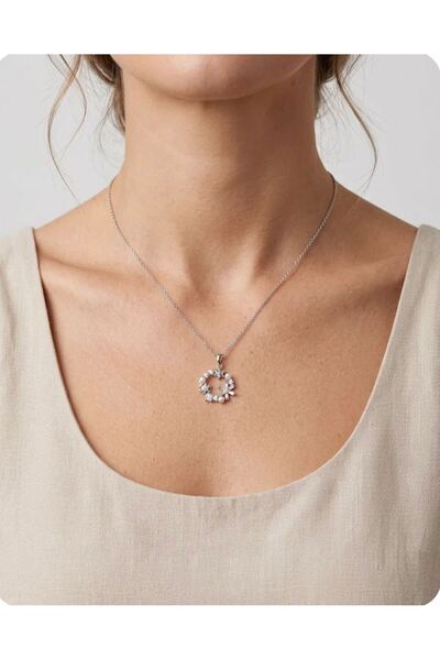 Mervişim Aksesuar 316L Steel Chain Silver Color Flower Wreath and Star Detail...