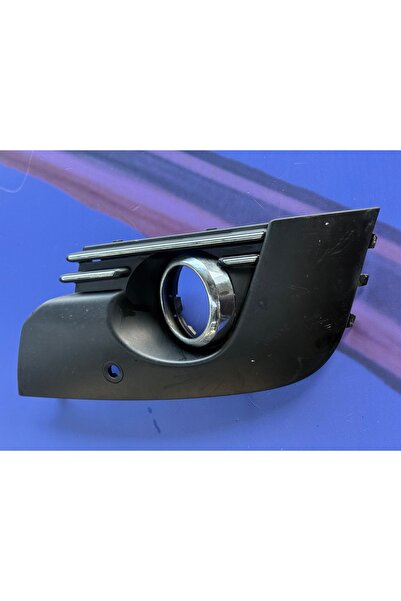 Peugeot 3008 Grila proiector partea stângă ani 2008-2013 cod 9684350277