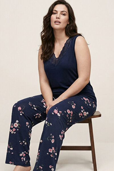 Siyah İnci Navy Blue Patterned Large Size Oversized Viscose Knitted Pajama Set