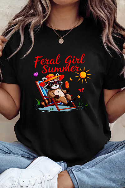 Sarah's Boutique Women's T-shirt – 100% cotton – Feral Raccoon