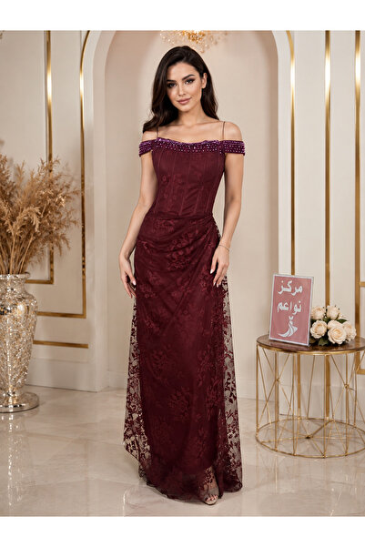 NAWAEIM Luxurious Burgundy Evening Dress with Embroidered Lace - Regal Elegan...