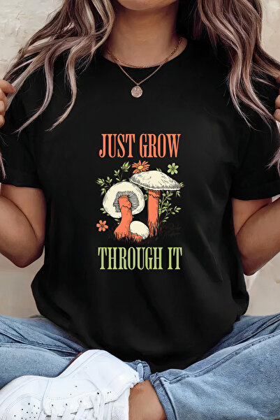 Sarah's Boutique Women's T-shirt – 100% cotton – Mushroom Grow