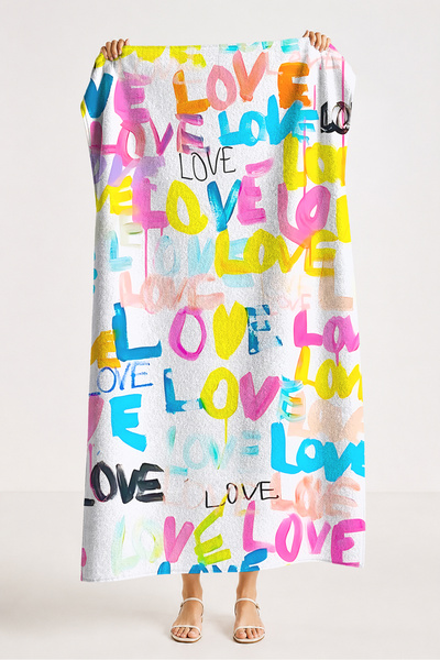 Evimde Bambaşka Prosop de plajă colorat cu tematică Love Font - Prosop din mi...