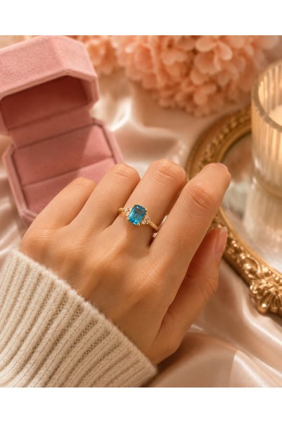 Lilith Takı Blue Stone Detailed Gold Color Elegant Women's Ring |   Sparkling Stylish Design