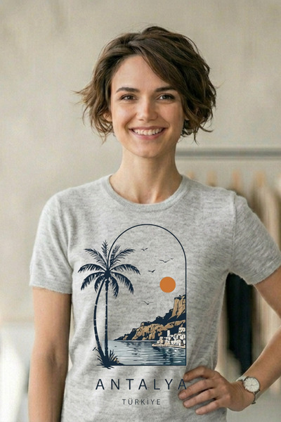 Baran Işık Mediterranean Wind Antalya Themed Modern Graphic T-Shirt