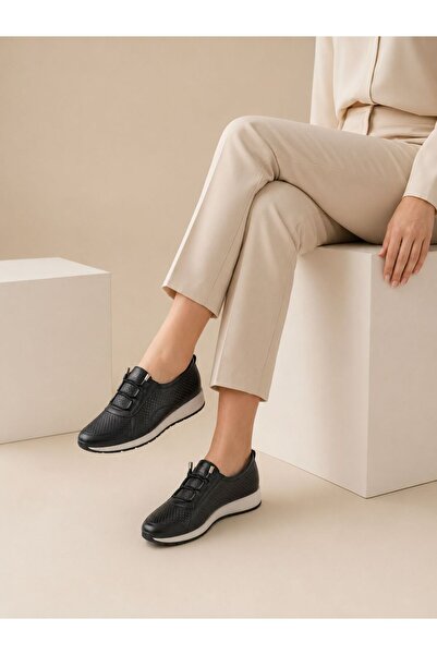 topukludünyası Orthopedic Women's Mother Shoes with Rubber Detailing