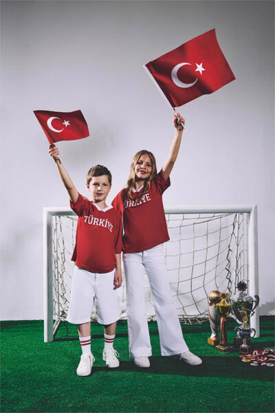 DeFacto World Cup V-Neck Short Sleeve Turkey Printed Red T-Shirt Girls I1120A...