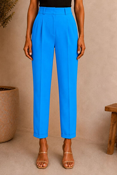 Stile Bella Women's High Waist Pleated Carrot Pants with Pockets