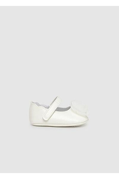 MAYORAL Newborn Baby Girl Leather Ballerinas (Light Cream)