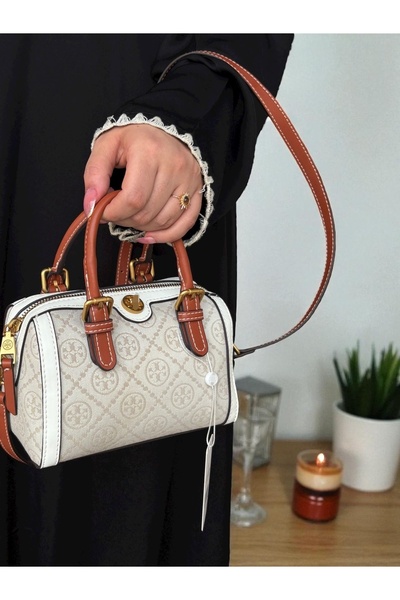Generic Handbag and shoulder bag, high quality material, with accessories