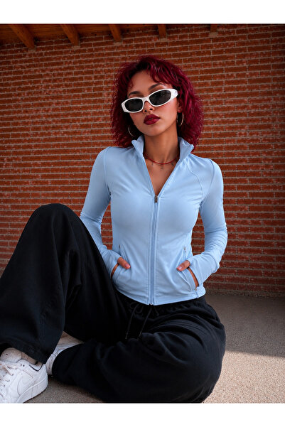 Weekeep Finger-Looped Trendy Zippered Cardigan