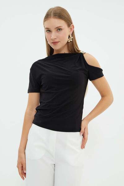 Fulla Moda Casual Blouse with Buckle Detail