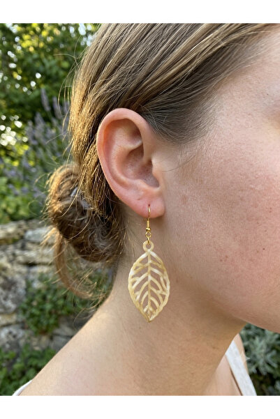 Voiste Elegant Leaf Design Lightweight Women's Earrings - Casual and Bohemian...
