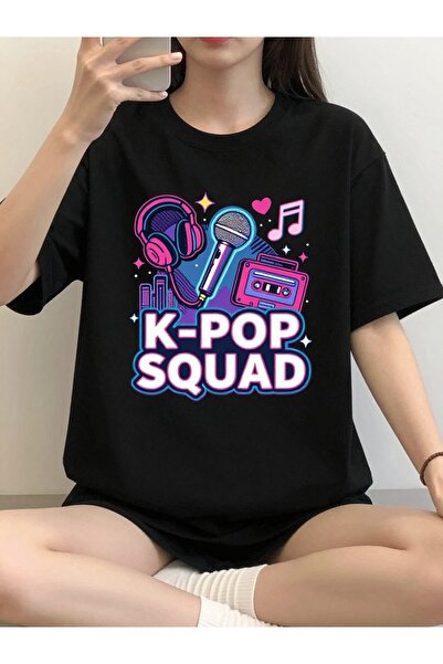 212Wear تي شيرت نسائي بتصميم K-POP SQUAD - تي شيرت فضفاض بتصميم Y2K مع طباعة ...