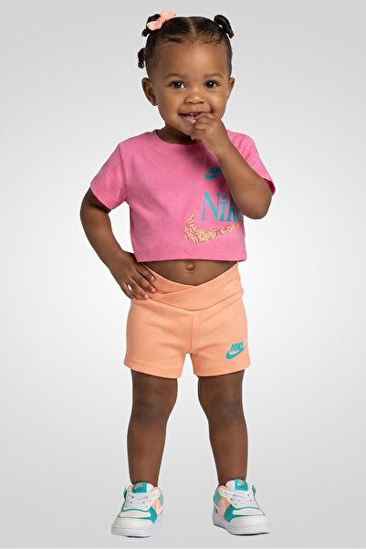 Nike Toddlers Girl 2 Pcs Graphic Print T-Shirt And Shorts Set, Multicolor