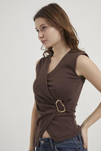 TENA Women's Brown Double-Breasted Collar Side Buckle Sleeveless Blouse