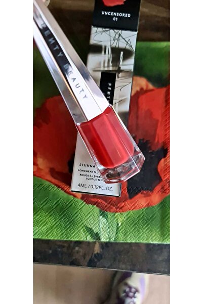 FENTY BEAUTY ruj lichid