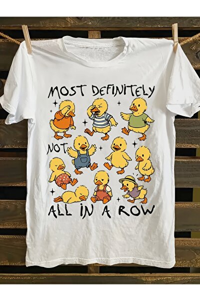 2mcup تي شيرت بطباعة لطيفة - تصميم بطبعة "Most Definitely Not All in Row"، قم...