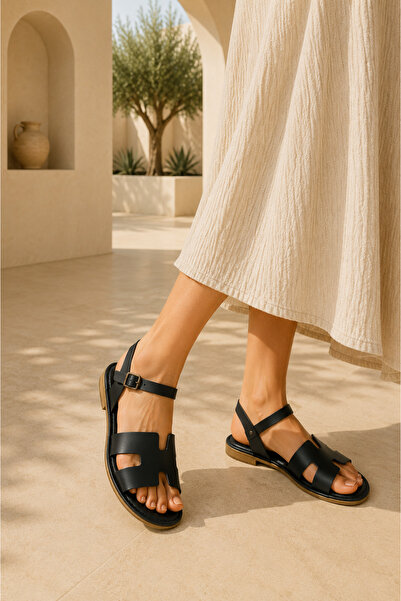 EBRUTESETTÜR Ankle Strap H Model Sandals Black